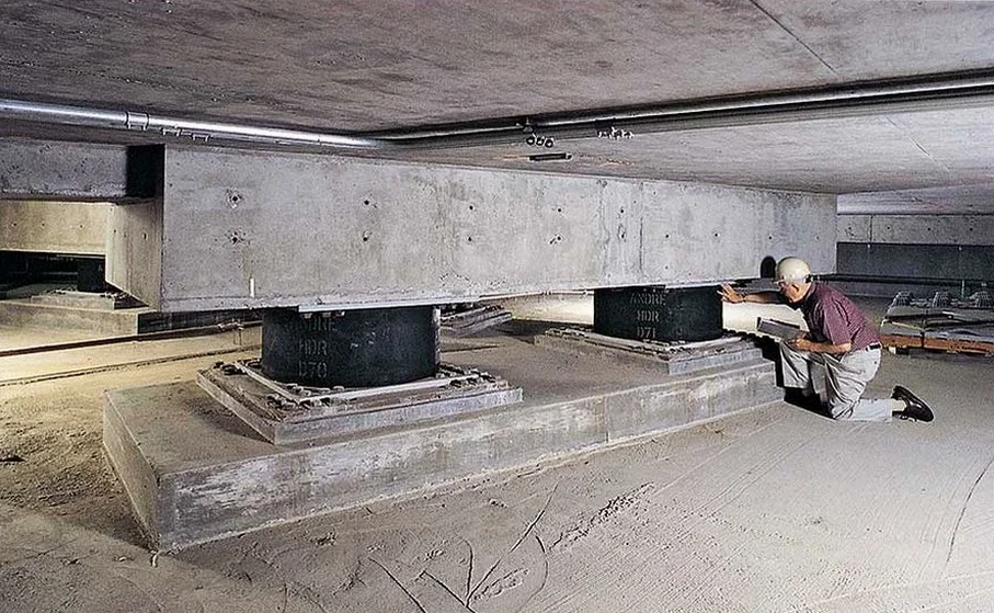 Base Isolation Seismic Design in Bedford: Ground Performance and Structural Decoupling