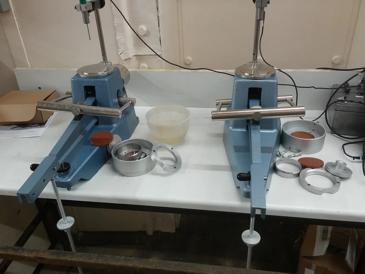 Laboratory in Bedford